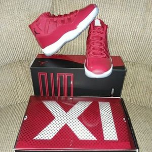 Air Jordan 11 Retro Shoes
